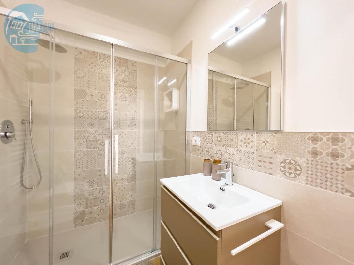 Cassa Di Risparmio 11 Tirabora Short Rent Trieste Exteriör bild